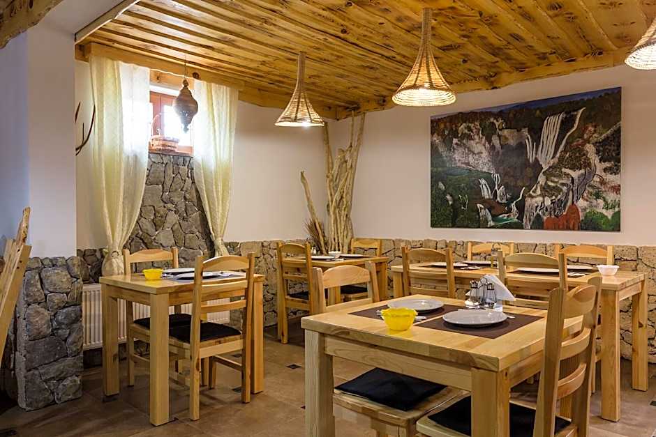 Rustic Lodge Plitvice