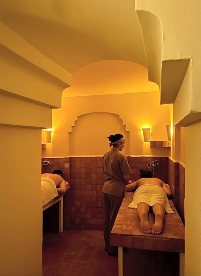 Hotel Al Alba Hammam & Restaurant