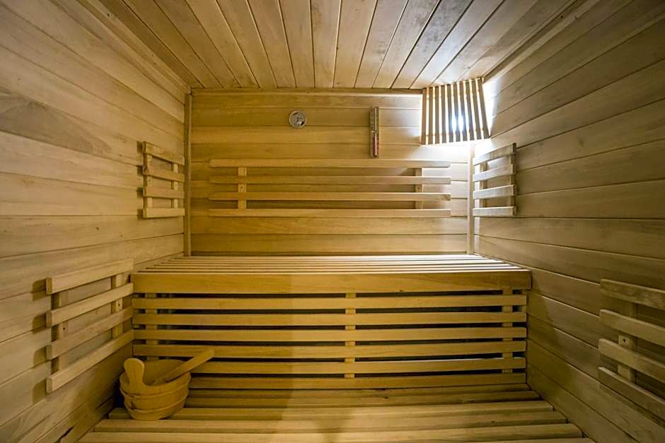 Anastazia Luxury Suites & Spa