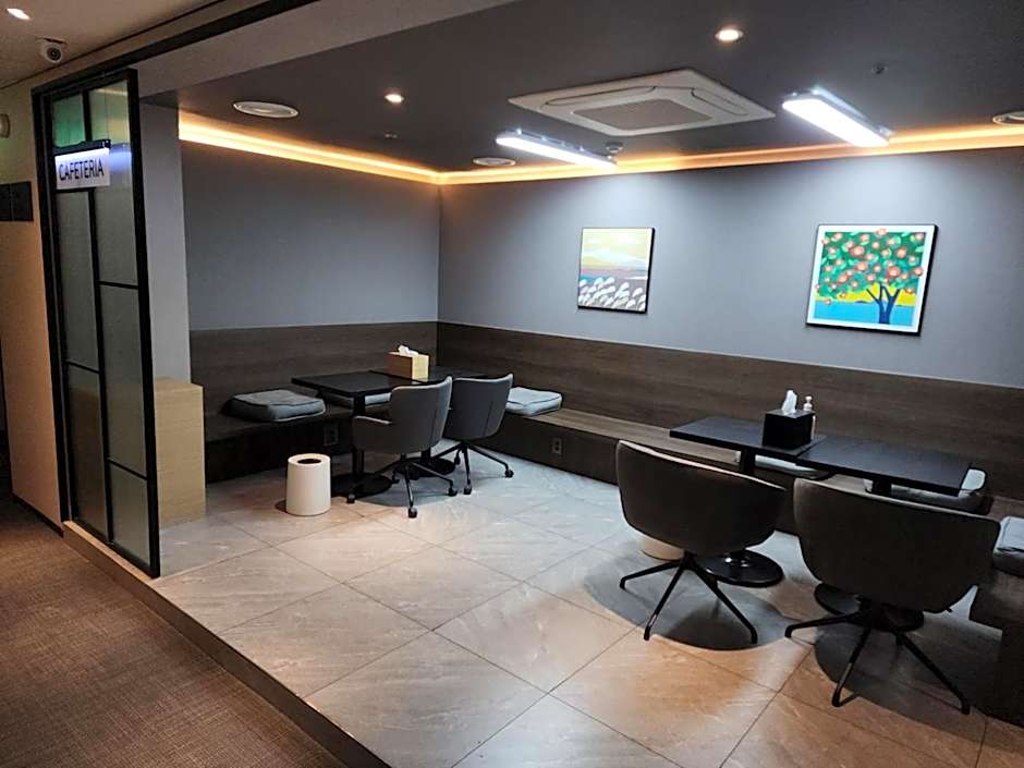Queentown hotel