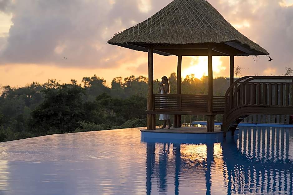 Semabu Hills Hotel Nusa Penida - Bali
