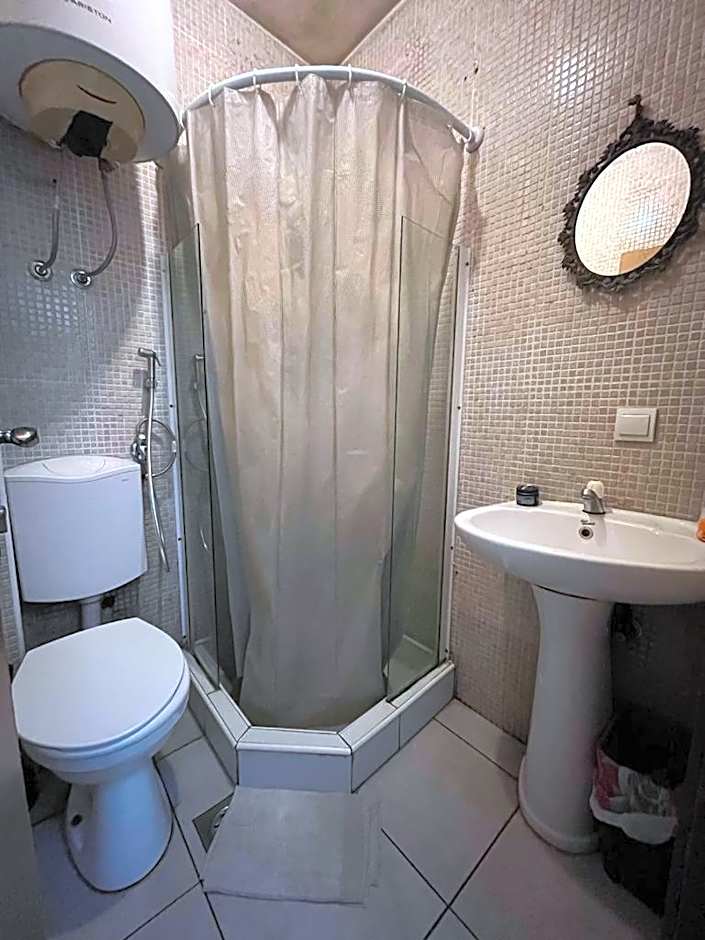 Hostel Anton