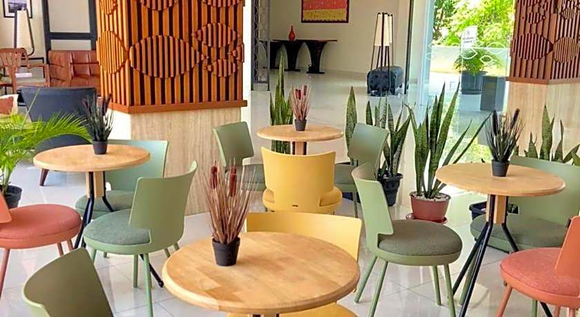 PrimeBiz Hotel Tegal