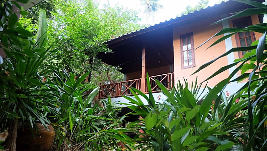 Captan Home