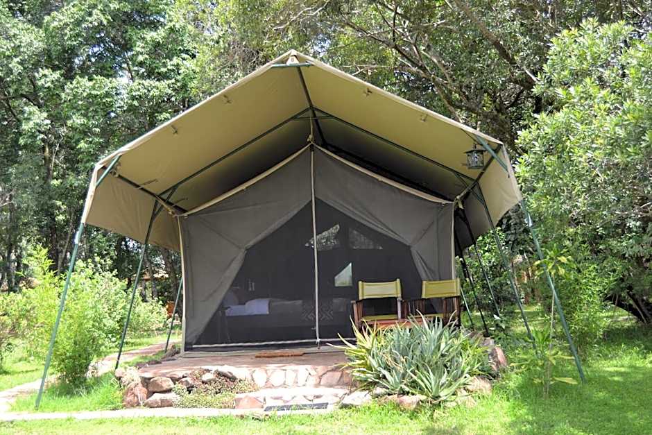 Mara River Camp