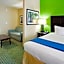 Holiday Inn Express Hotel & Suites Newport South By IHG