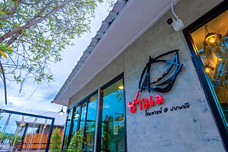 ChaoLay Homestay @Pakphanang