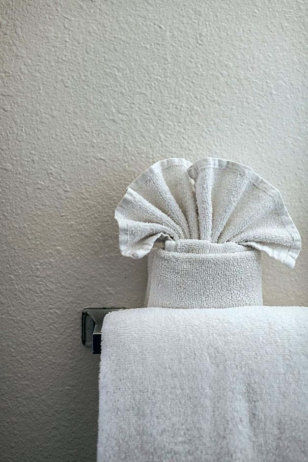 Sea Air Inn & Suites - Downtown Morro Bay