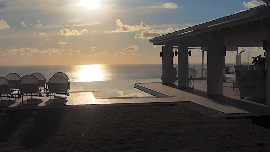 White Club Residence