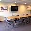 FairBridge Inn & Suites Thorp