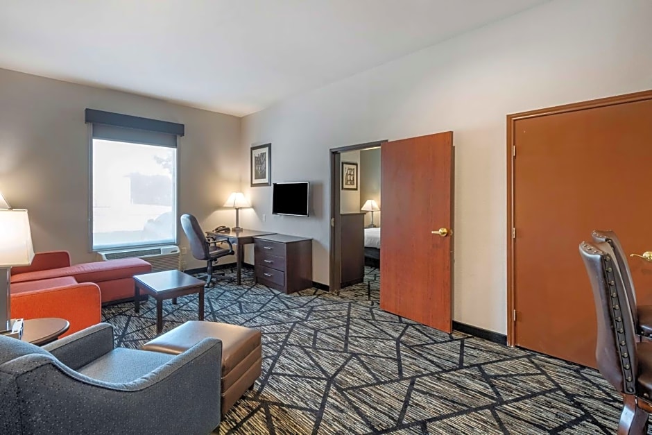 Best Western Plus Mckinney Inn & Suites