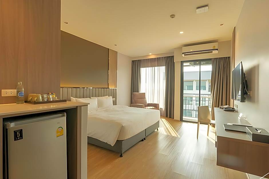 Crystal Srivaree Suvarnabhumi Hotel