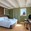 Hotel Damaso