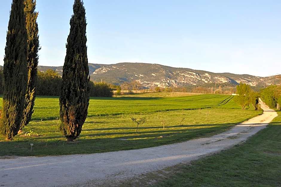 Mas Clement - Chambre et table d'hôtes