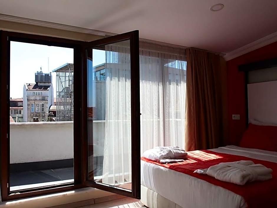 The Legend Platine Suite