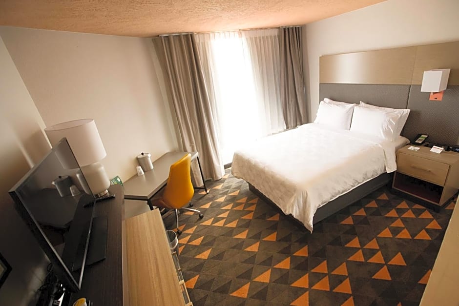 Wyndham Houston Hobby Airport