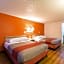 Travelodge by Wyndham Essington / Philadelphia Airport