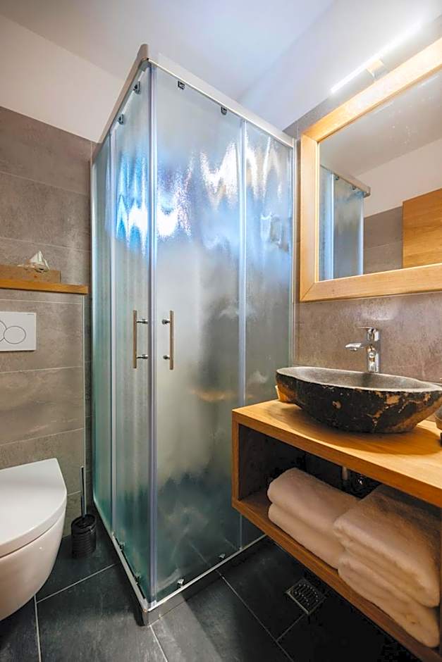 Eko hiša-Eco House Na razpotju