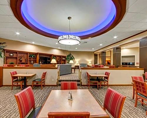 Comfort Inn & Suites Plano East