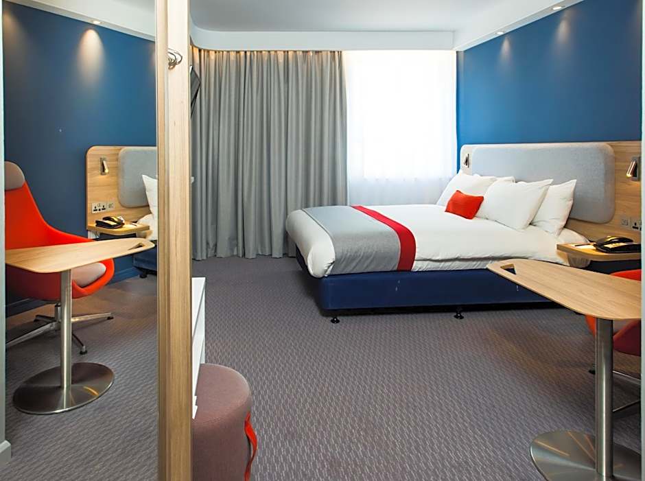 Holiday Inn Express Burton on Trent By IHG