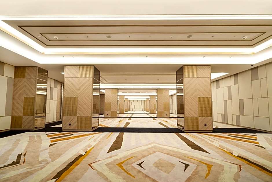 Harris Suites Puri Mansion