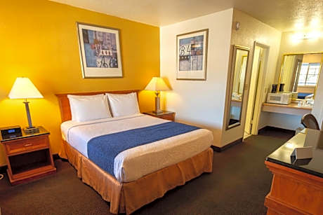 Queen Bed Non-Smoking