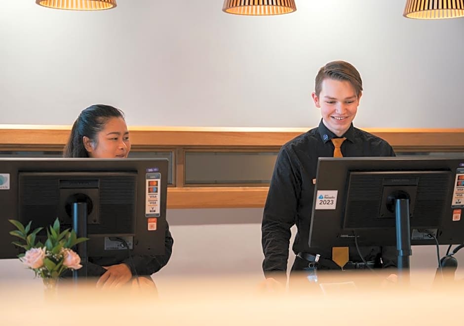 Wood Hotel by Frich´´s