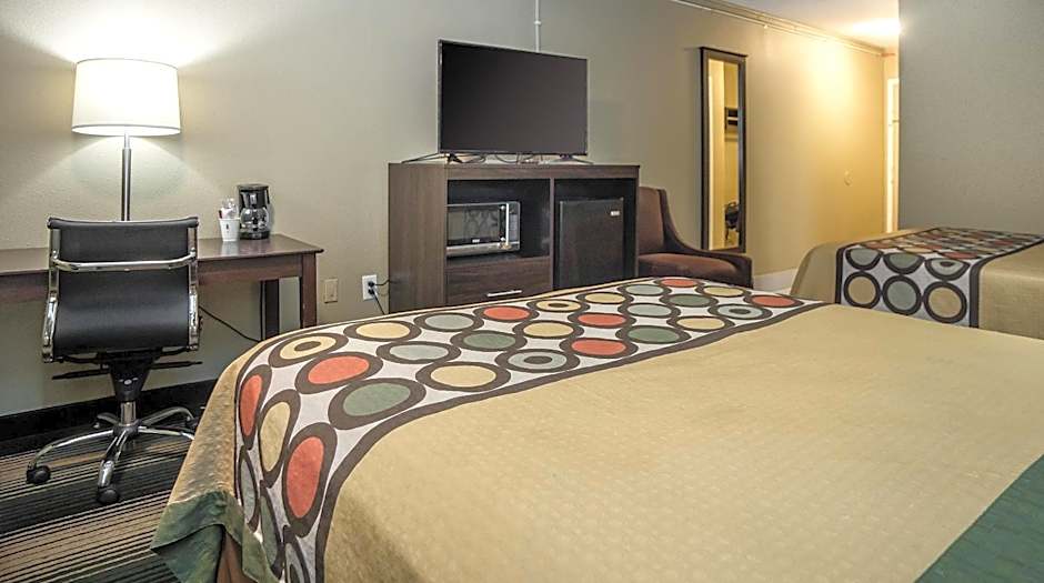 Super 8 by Wyndham Indianapolis South