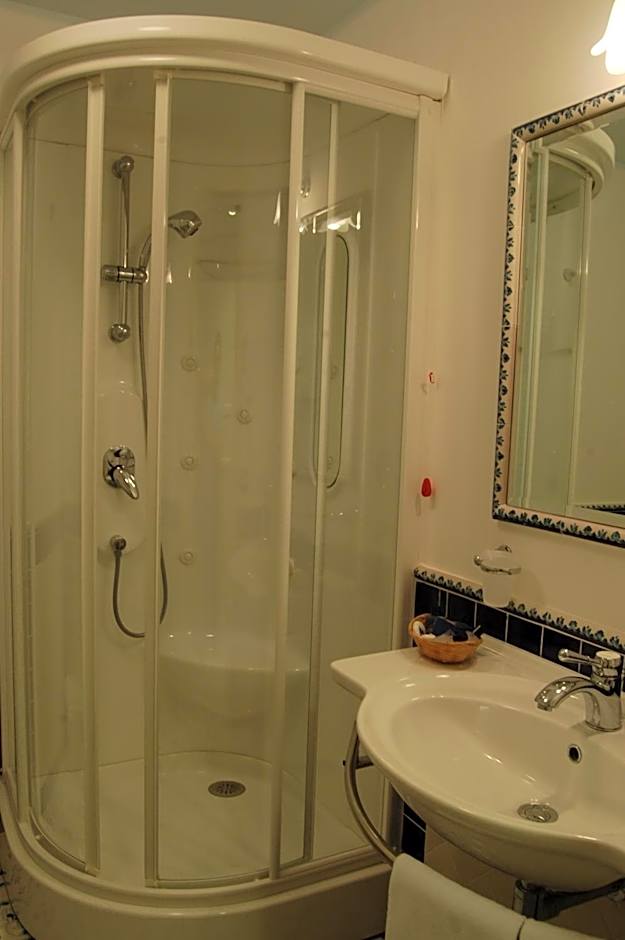 Hotel Bougainville