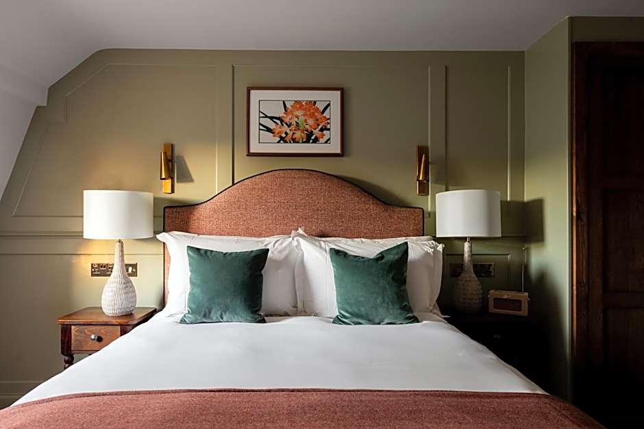 Coach & Horses Hotel