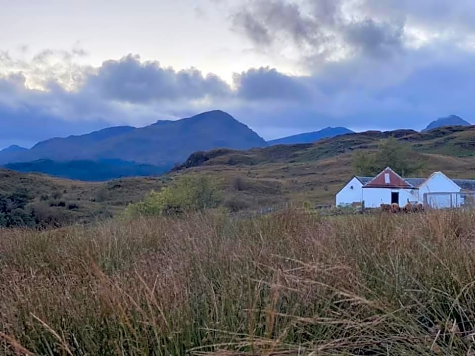 Garrison Farm with Hot Tub