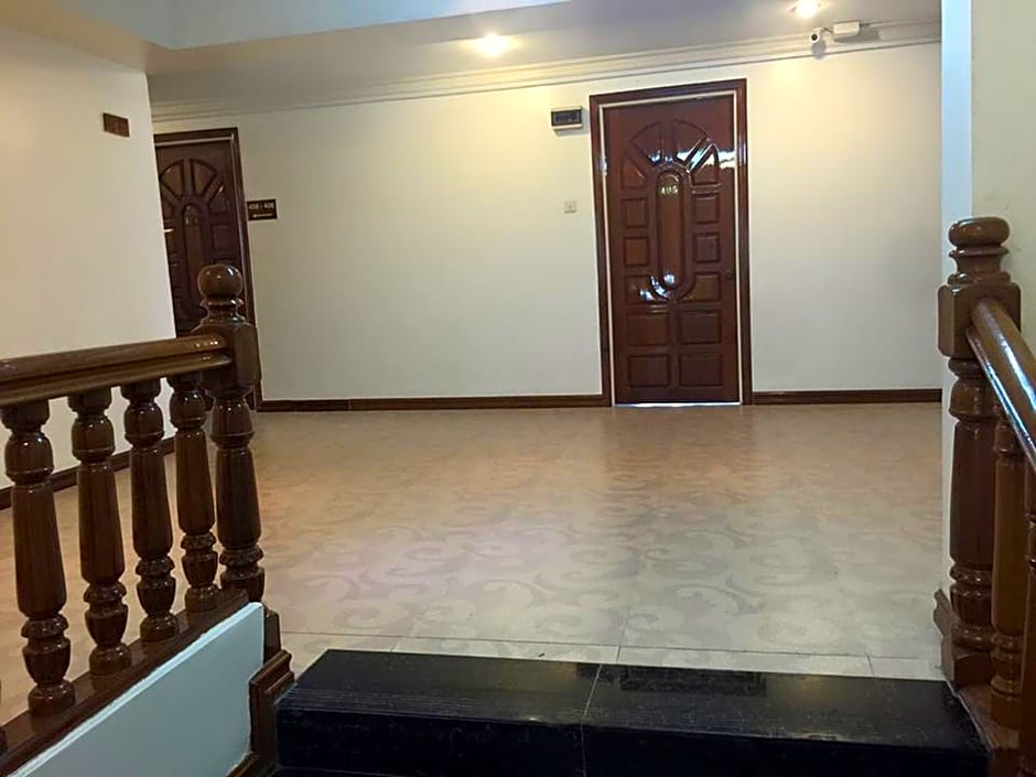 Royal White Elephant Hotel