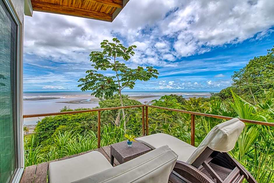 El Castillo - Adults only