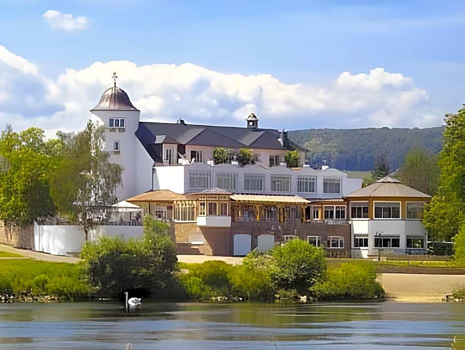 Hotel Weisser Bar