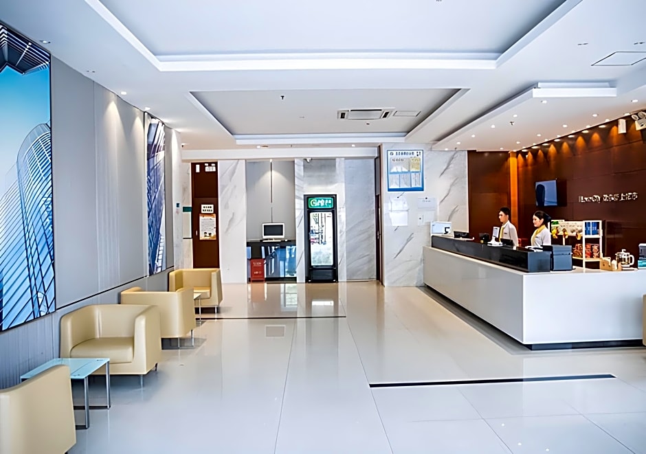 City Comfort Inn Beihai RT-Mart High Speed Railway Station