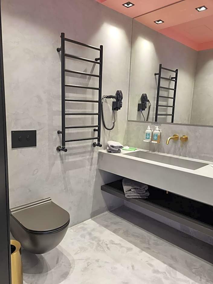 Ego SPA - Adults Only