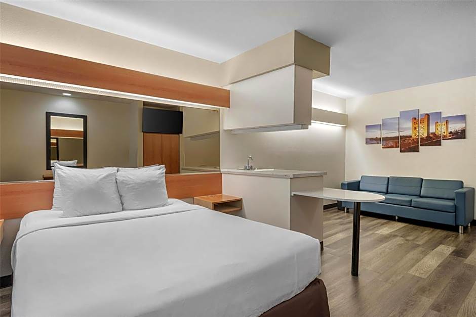 SureStay by Best Western Sacramento South Natomas