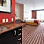 Holiday Inn Express & Suites Northeast By IHG