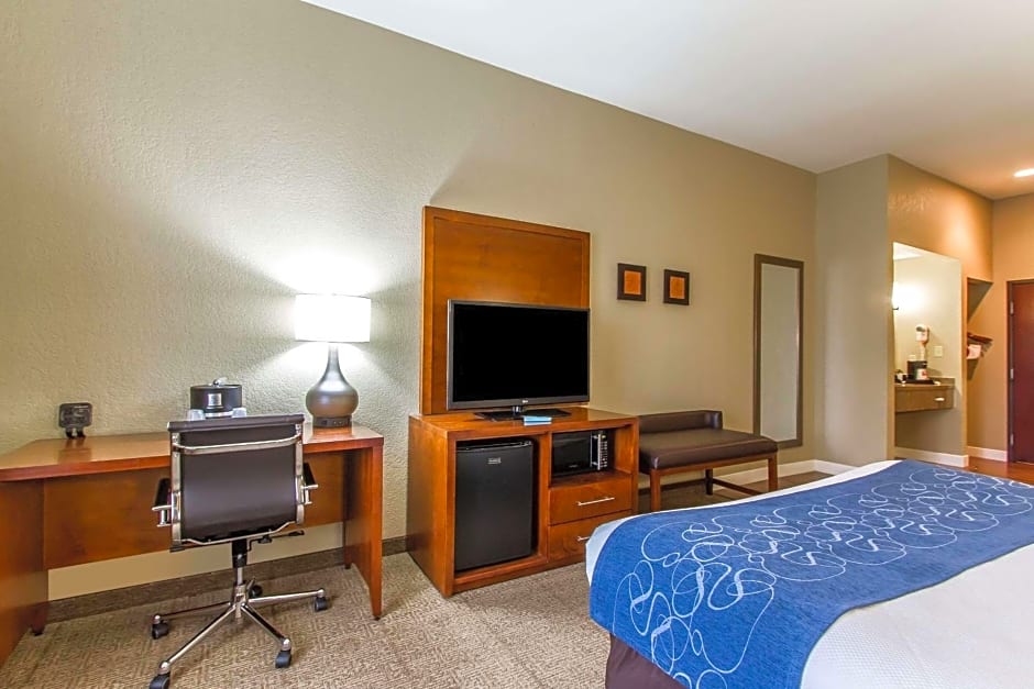 Comfort Suites Mattoon