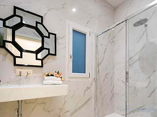 Luxury Blue Duomo