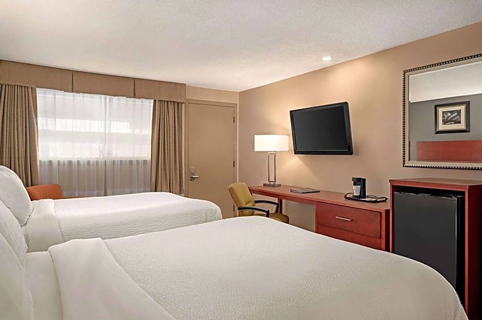 Days Inn by Wyndham Fredericton