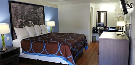 King Room - Non-Smoking