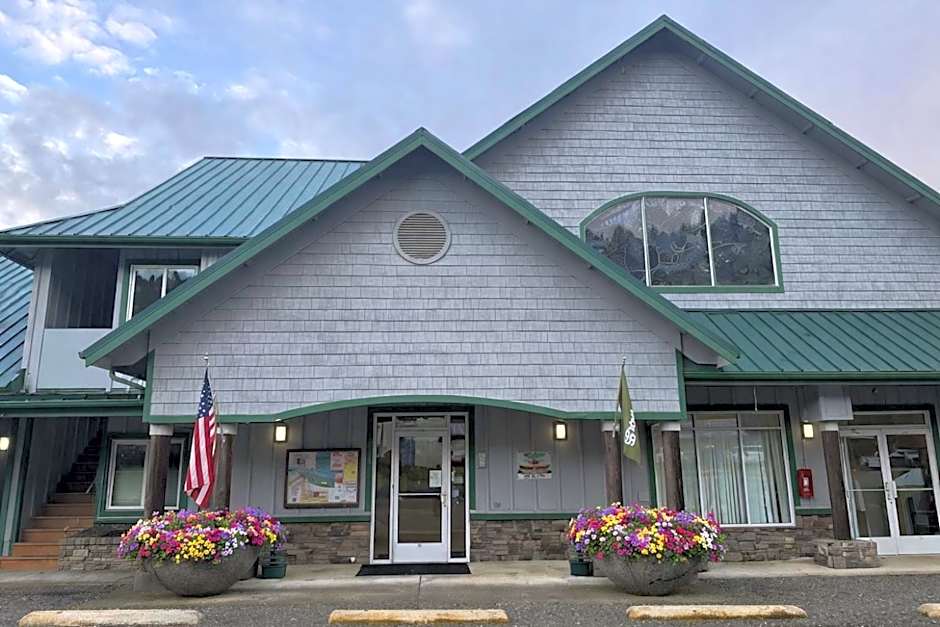 The Waterfront at Potlatch