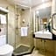 GreenTree Inn Zhejiang Ningbo South Railway Station Express Hotel