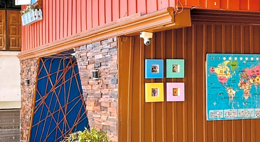 Shin Sane Guesthouse & Bungalow