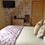 Dunroamin Bed and Breakfast