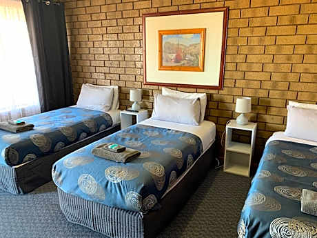 Standard Family Room