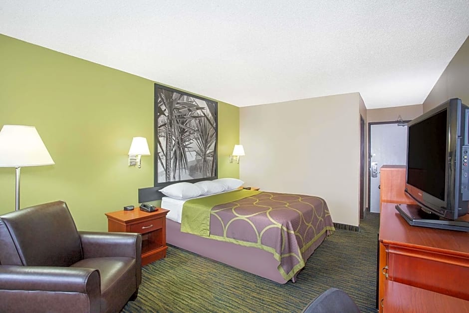 Super 8 by Wyndham Panama City