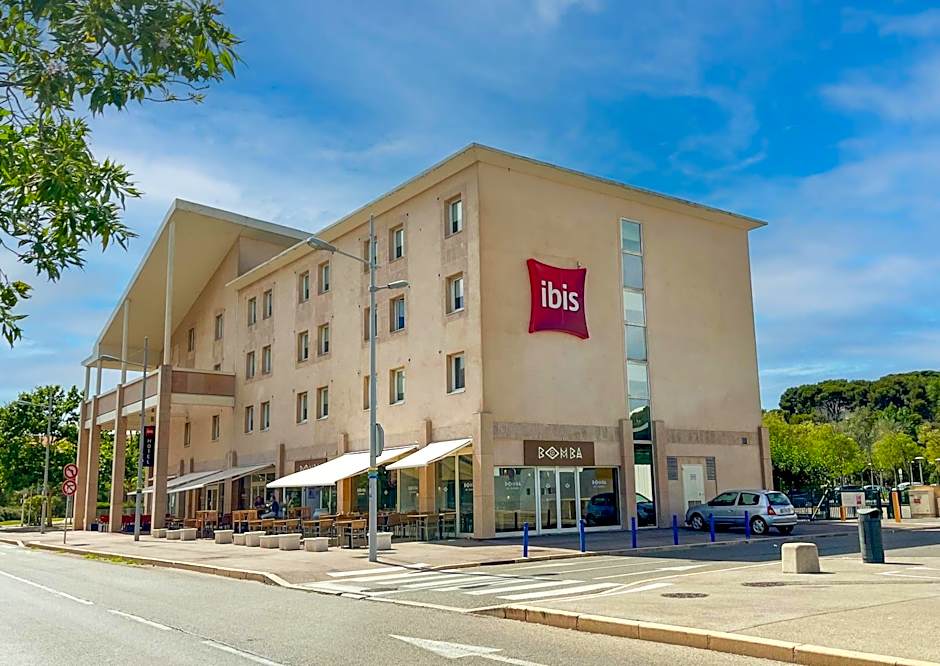 ibis Martigues Centre
