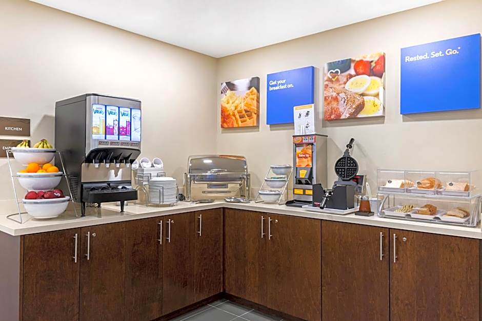 Comfort Inn & Suites